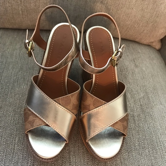 NWT Coach Cross Band High Wedge Sandal - Picture 6 of 8